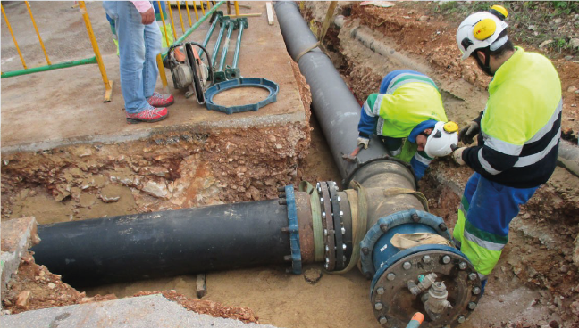 Diseño de sistema de agua potable y alcantarillado